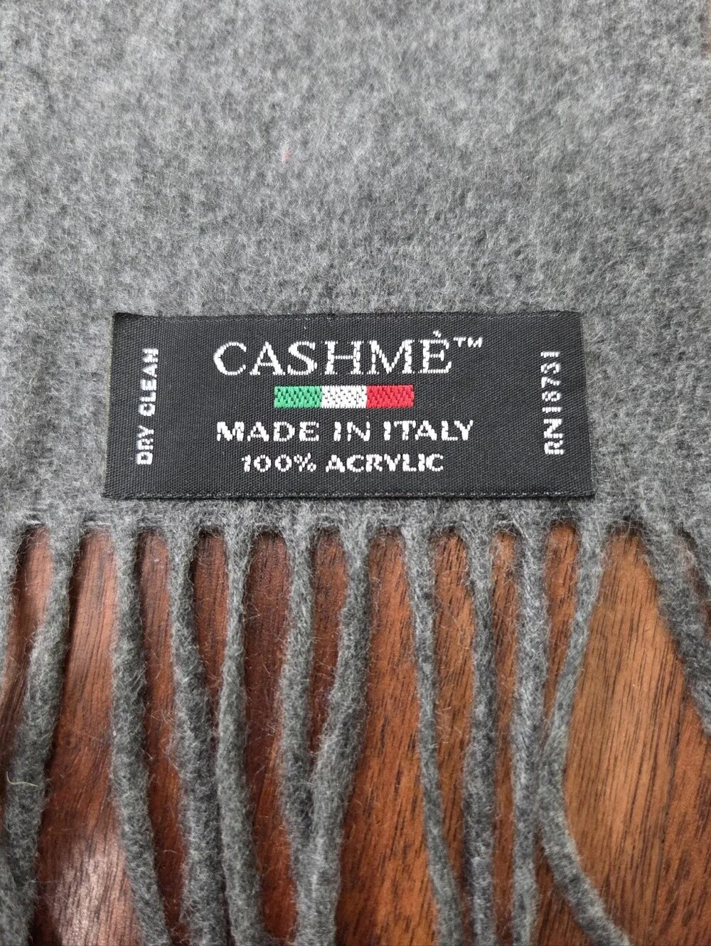 Cashmè Made In Italy Gray Scarf